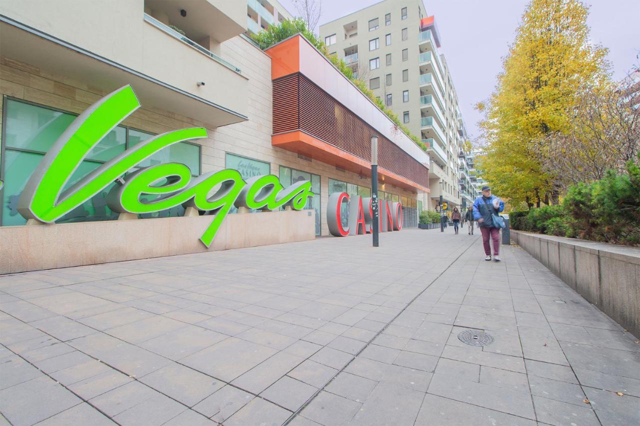 Corvin Modern Two Bedroom Apartment Free Parking Budapeşte Dış mekan fotoğraf