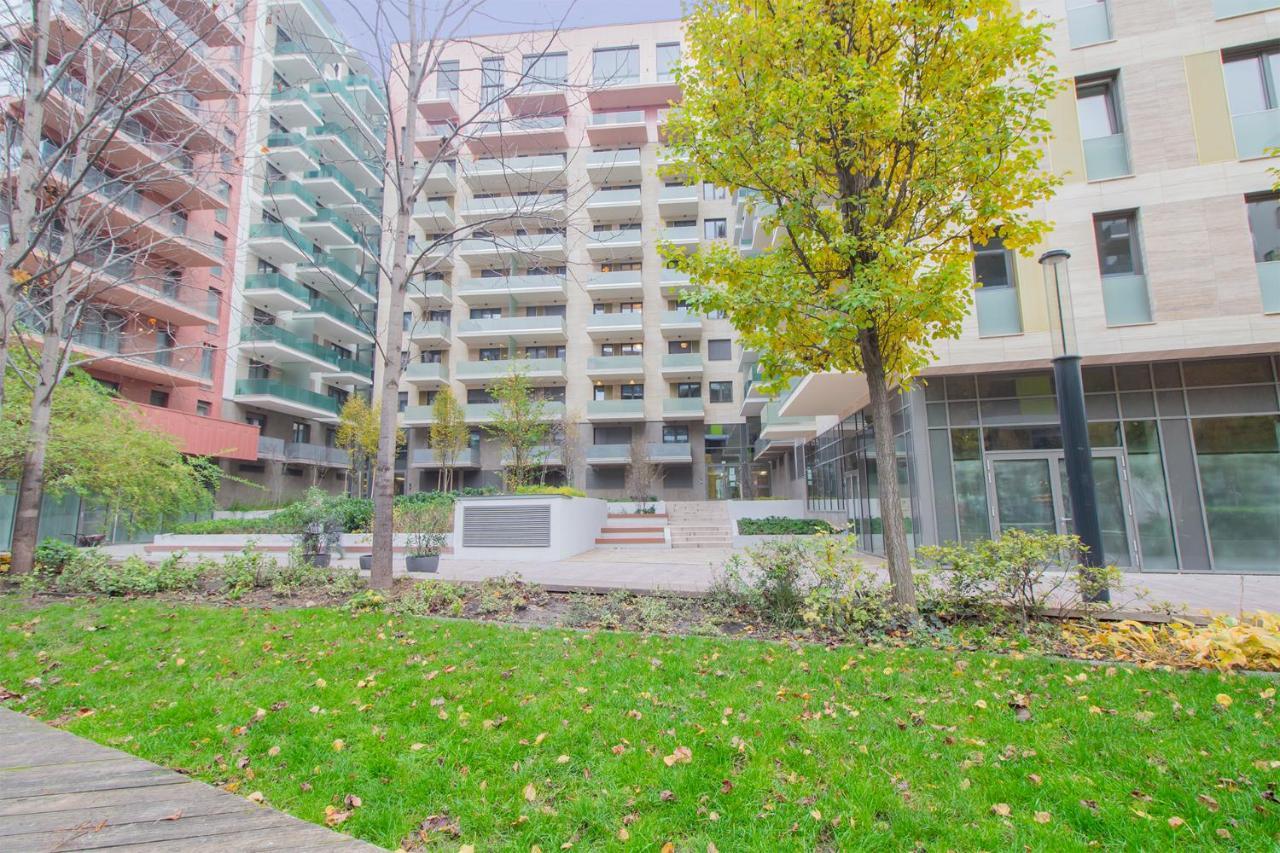 Corvin Modern Two Bedroom Apartment Free Parking Budapeşte Dış mekan fotoğraf