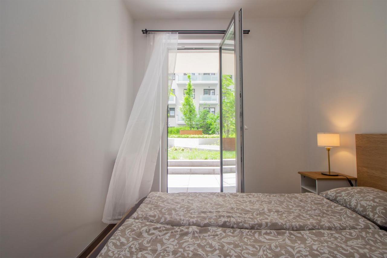 Corvin Modern Two Bedroom Apartment Free Parking Budapeşte Dış mekan fotoğraf