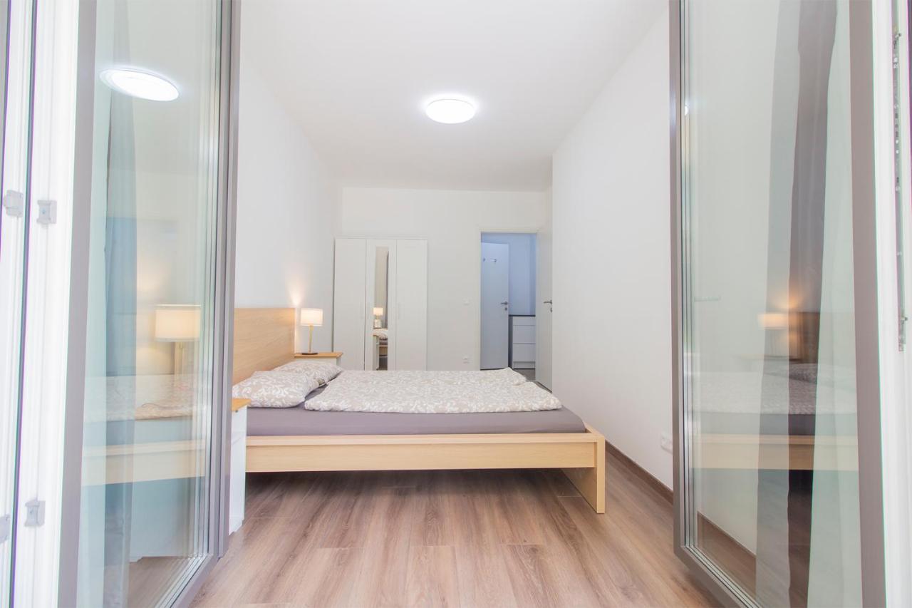 Corvin Modern Two Bedroom Apartment Free Parking Budapeşte Dış mekan fotoğraf